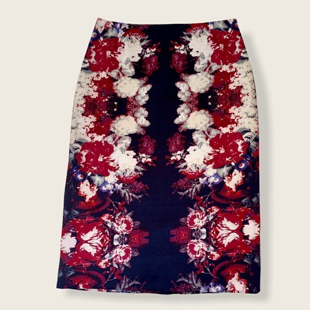 Antonio Melani Floral Knit Pencil Skirt, Lined with back zipper, size 0‌‌‌‌‌‌